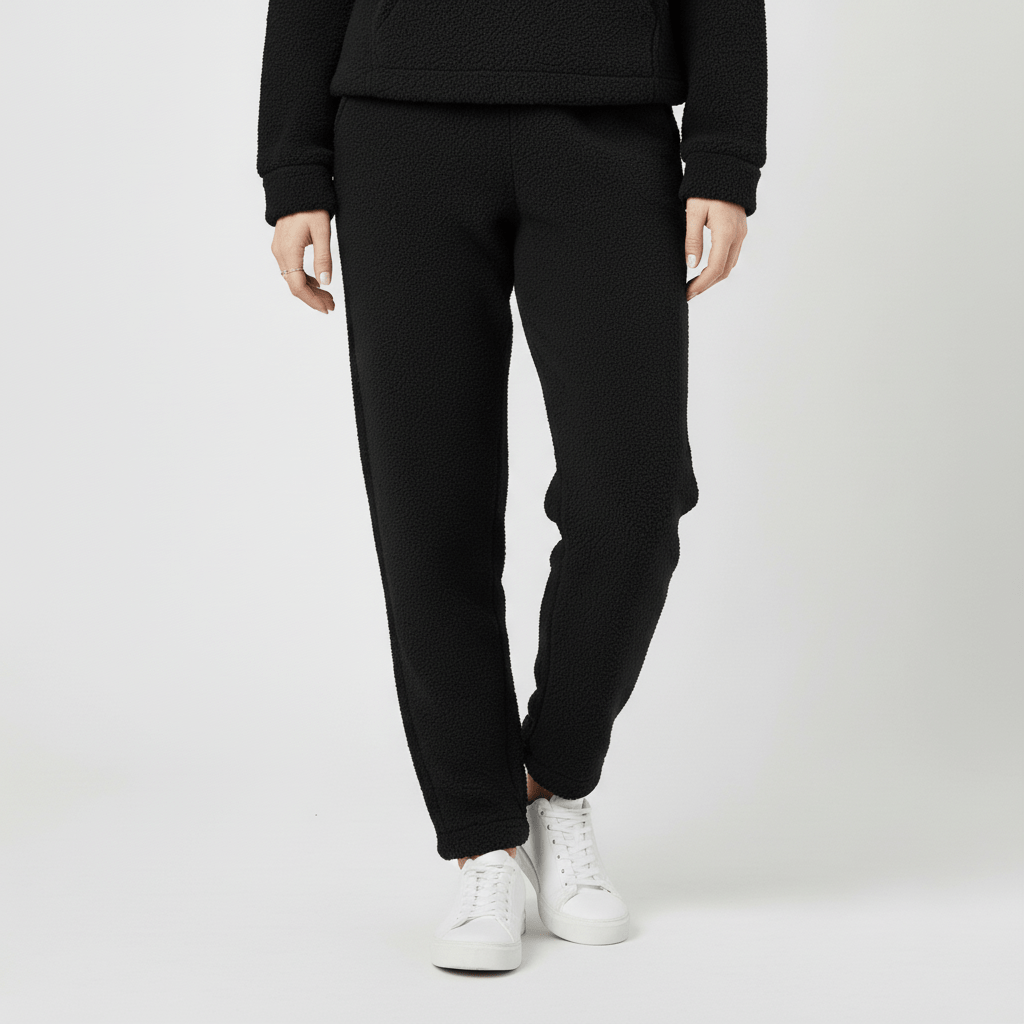 Dames broekpak Skye, casual en stijlvol, met focus op comfort en bewegingsvrijheid.