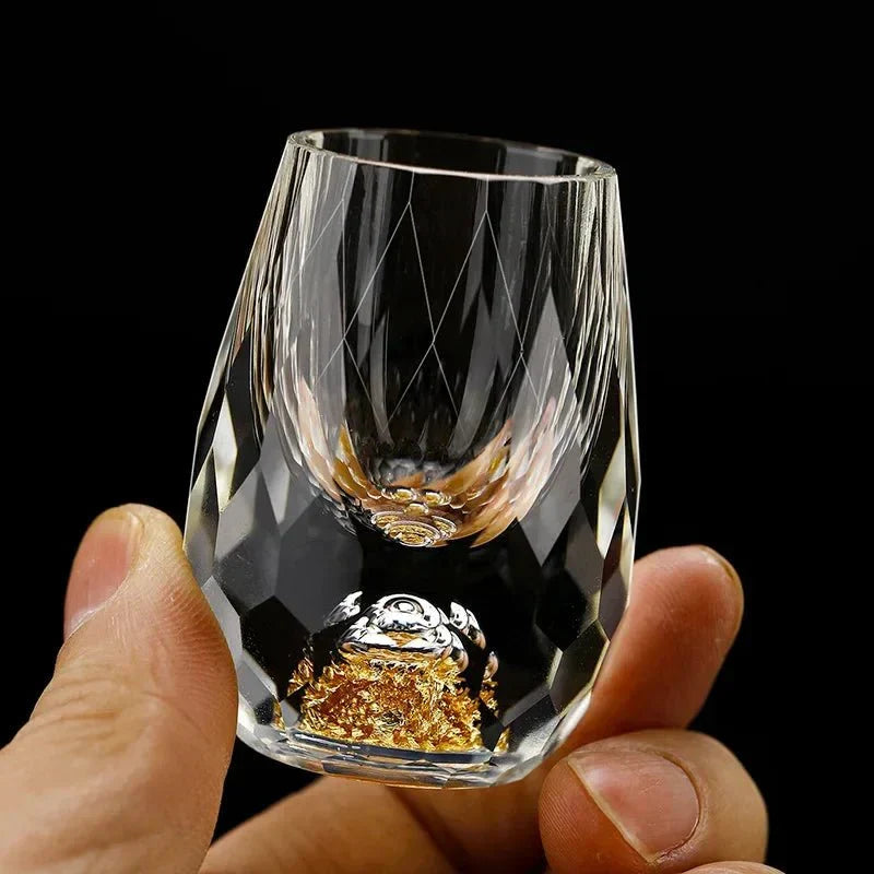 Set van 6 luxe kristallen borrelglaasjes voor elegant serveren. Perfect voor likeur, sterke drank of shotjes.