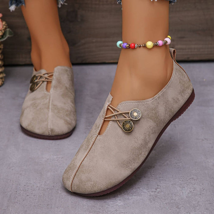 Veelzijdige dames comfort schoenen, orthopedisch ontworpen voor een actieve levensstijl met maximale demping.