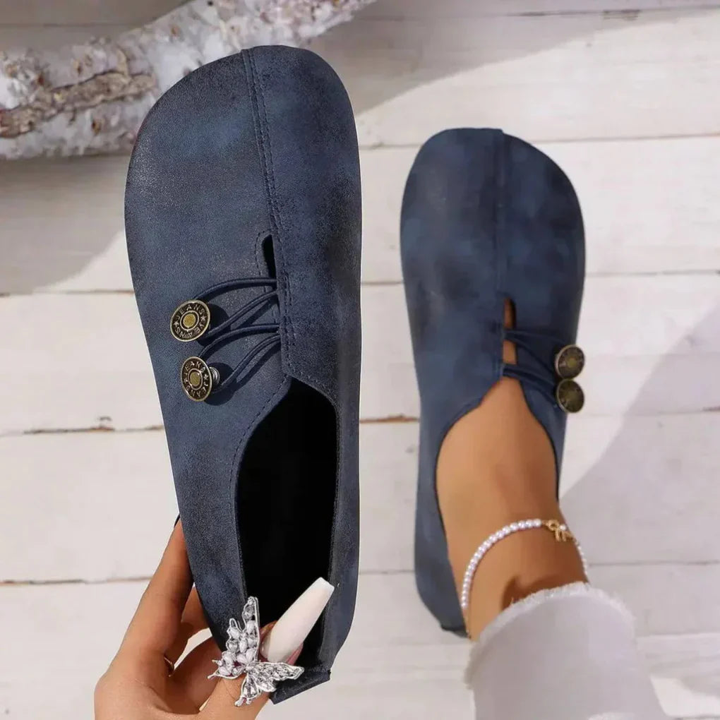 Dames casual schoenen met orthopedische kenmerken, ontworpen voor comfort en ondersteuning tijdens lange dagen.
