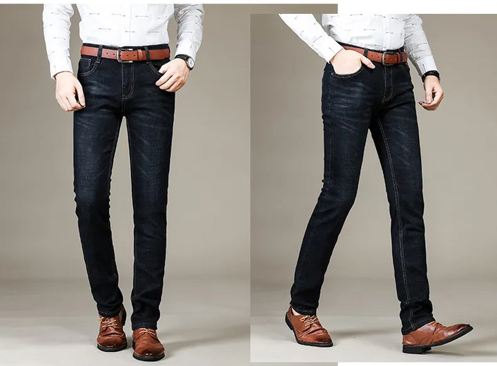 Premium rechte heren jeans, rekbaar voor ultiem comfort en een tijdloze casual look.