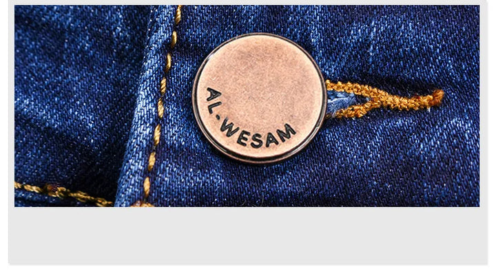 Klassieke blauwe rechte heren jeans, comfortabel en rekbaar, perfect voor een relaxte stijl.