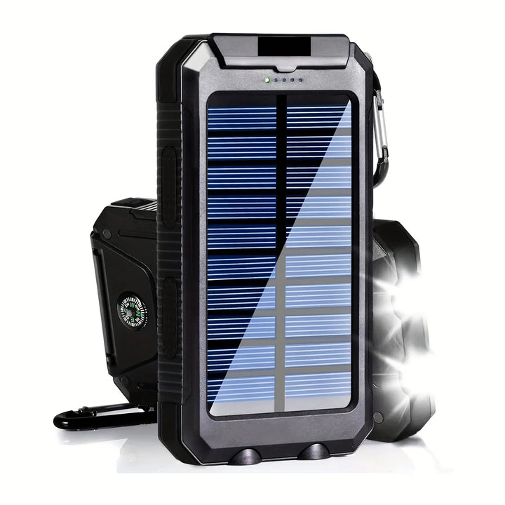 Draagbare zonne-energie powerbank met heldere LED zaklamp voor outdoor avonturen en mobiel opladen.