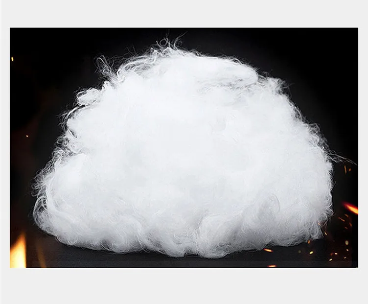 Stoere gewatteerde heren winterjas, robuust en warm, ideaal voor buitenactiviteiten.