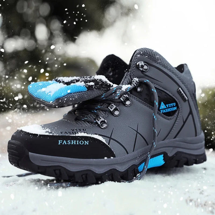 Heren waterdichte snowsneakers, warm gevoerd en comfortabel voor winterse avonturen.