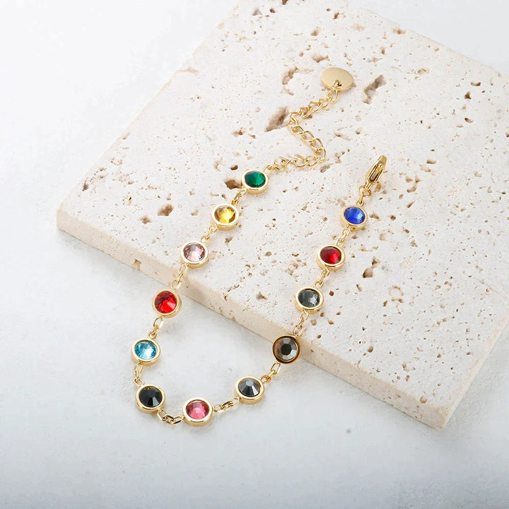 Damesarmband met verstelbare regenboogkristal bedels, schitterend om de pols, kleurrijk en elegant.