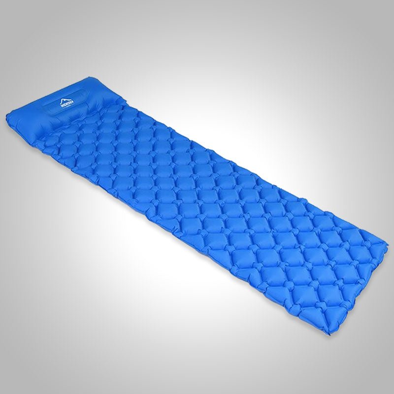 Opblaasbaar comfort matras voor kamperen, ideaal als slaapmat buiten.