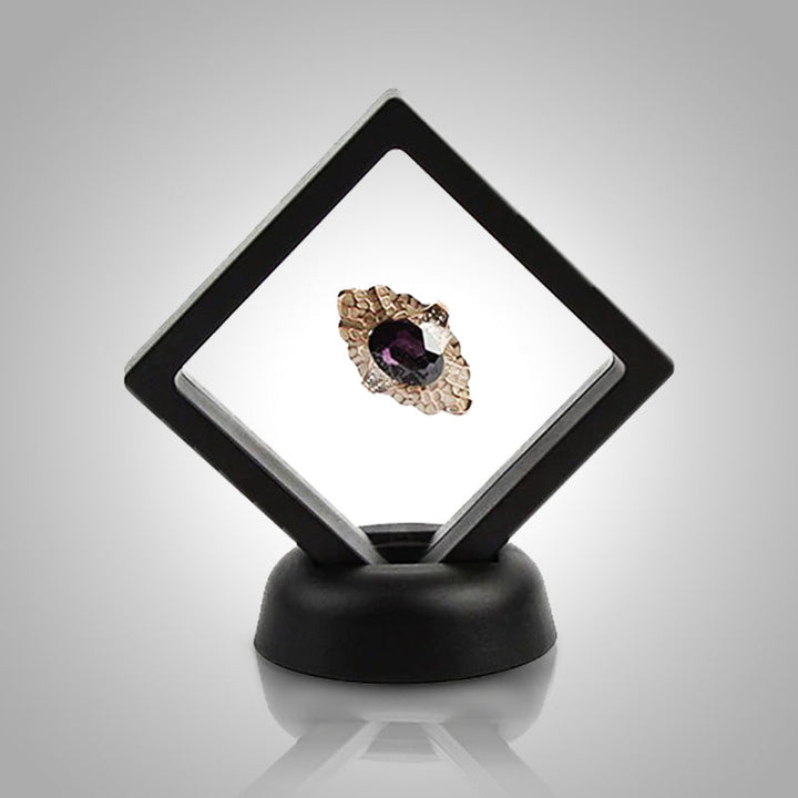 Dames sieradendoos elegant, open met diverse vakken voor juwelen en accessoires.