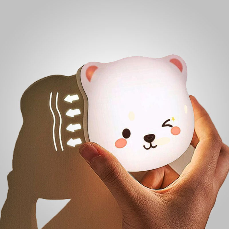 Schattig beer nachtlampje, een perfect cadeau voor kinderen. Met handige touch sensor voor bediening.