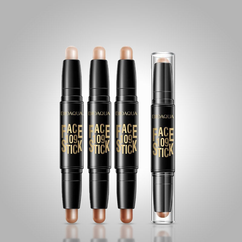 Dubbelzijdige waterproof concealer pen voor dames. Cosmetica voor een vlekkeloze huid, tint vanille.