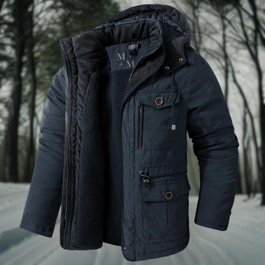 Stijlvolle heren winterjas met capuchon, beschermt tegen kou en wind, een must-have voor herenkleding.