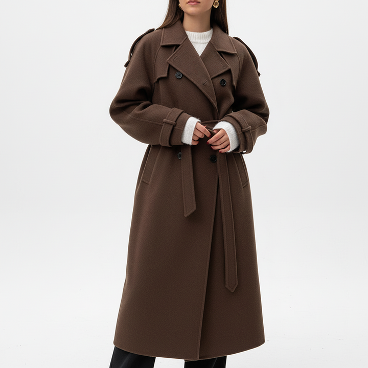 Getailleerde maxi mantel voor dames, met elegante riem voor een slanke pasvorm en comfort tijdens de winter.