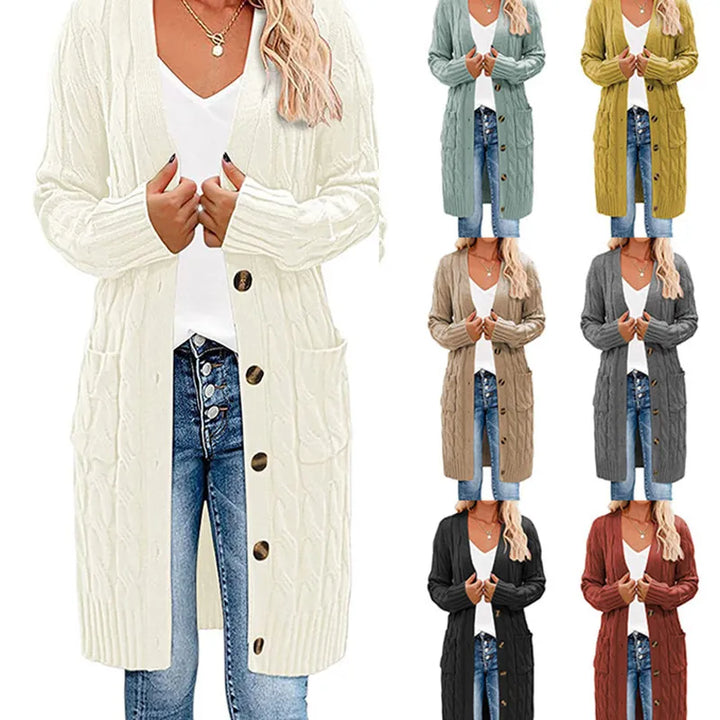 Maak een statement met dit stijlvolle lange damesvest, gedraaid gebreid. Moderne herfst/winter damesmode voor comfort.