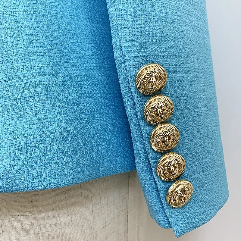 Dames blazer met elegante leeuwenknopen, getailleerd voor een flatterende pasvorm.