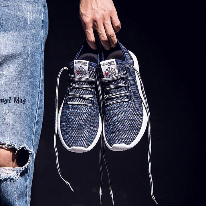 Comfortabele beige sneakers voor mannen, perfect voor lange wandelingen.