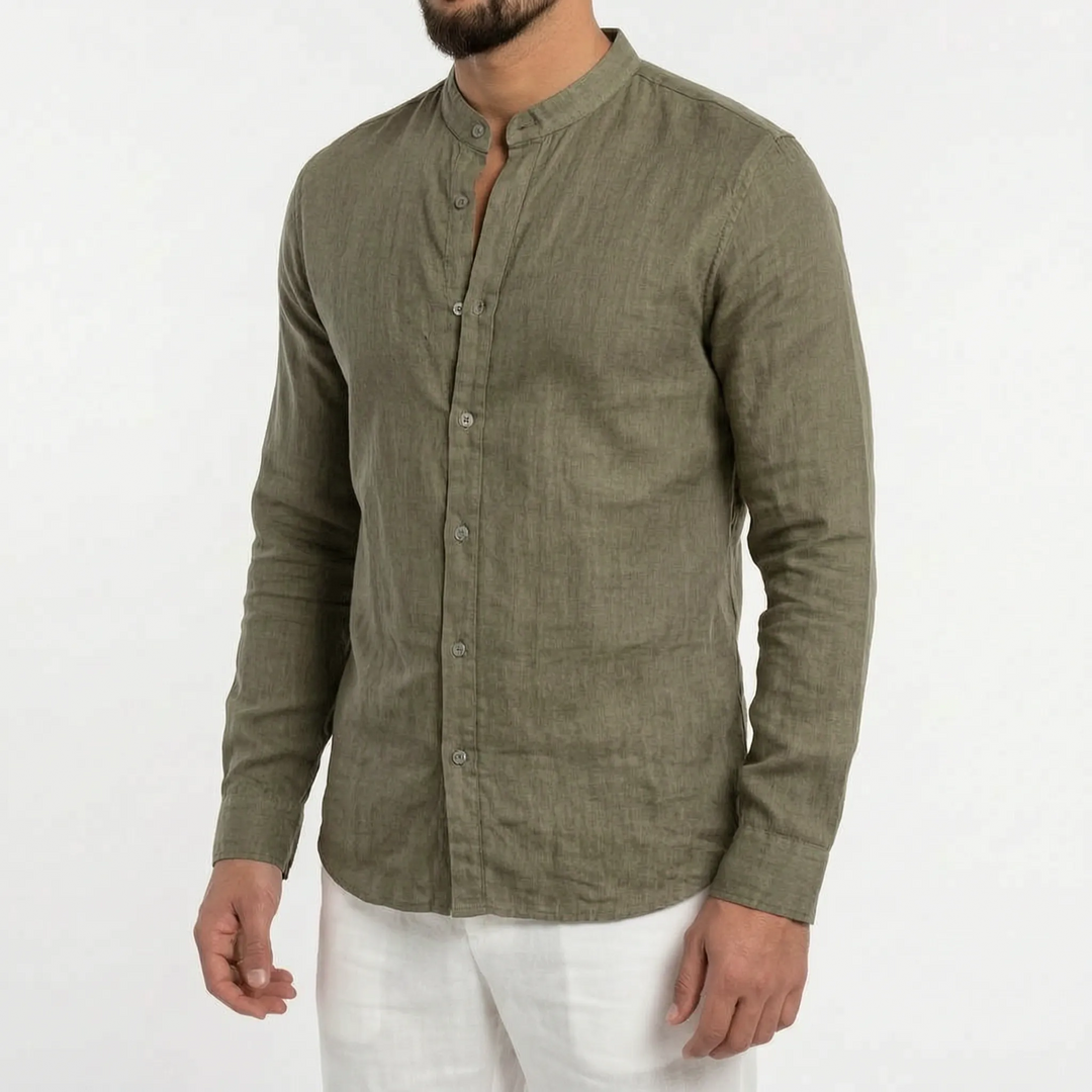 Casual heren overhemd met mandarijnkraag. Lange mouw, losvallend model. Comfortabele vrijetijdskleding voor mannen.