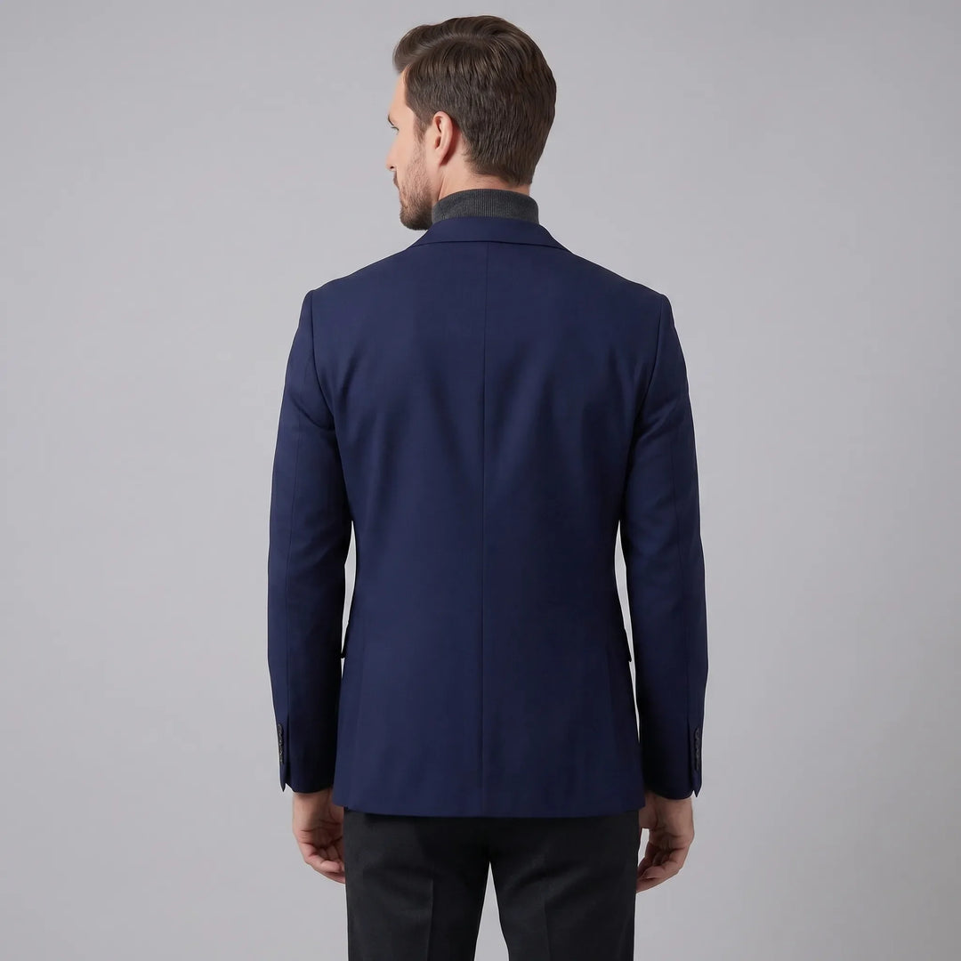 Zakelijke herenblazer, slimfit en single-breasted, voor een professionele en nette uitstraling.