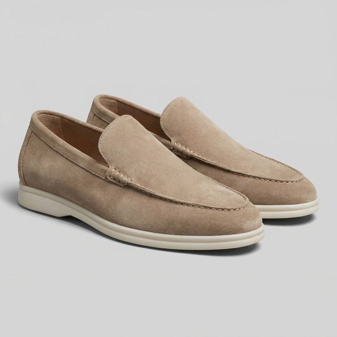 Bruine leren instappers, elegante platte schoenen met klassieke penny strap.