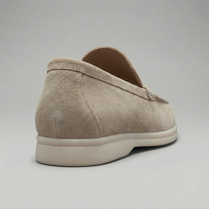 Beige linnen slip-on loafers, ademende zomerschoenen met penny strap.
