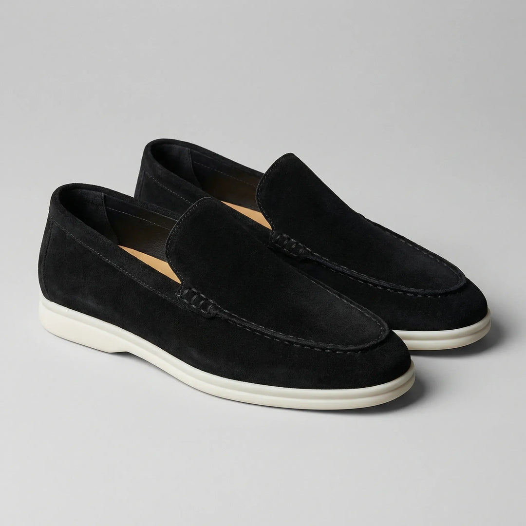 Zwarte penny strap flats, comfortabele en veelzijdige dames instapper schoenen.
