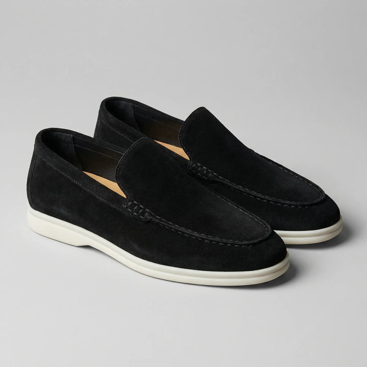 Zwarte penny strap flats, comfortabele en veelzijdige dames instapper schoenen.