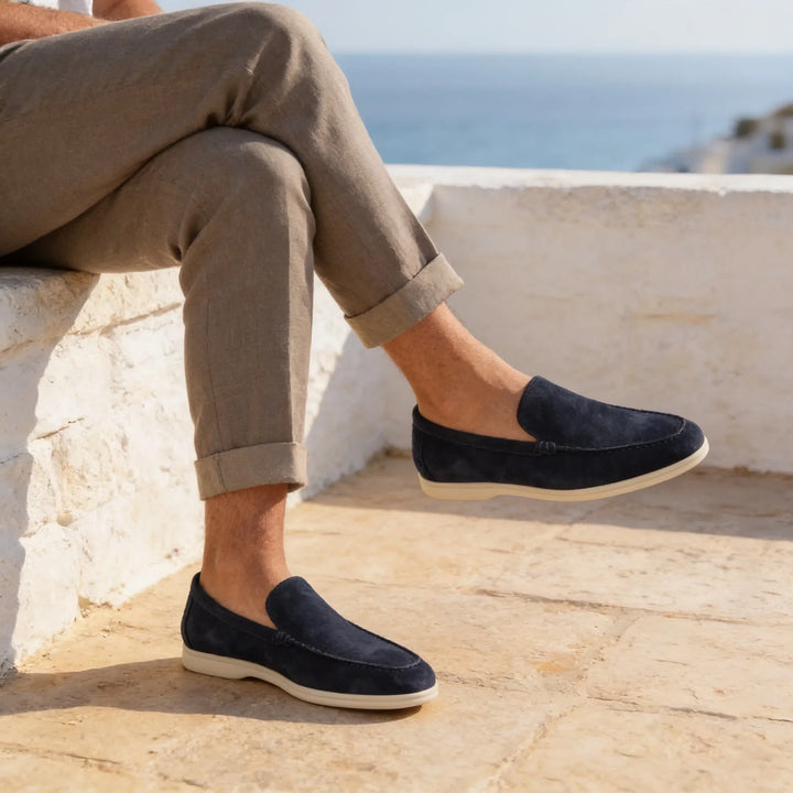Bruine suède slip-on schoenen, zomerschoenen met comfort en stijl.