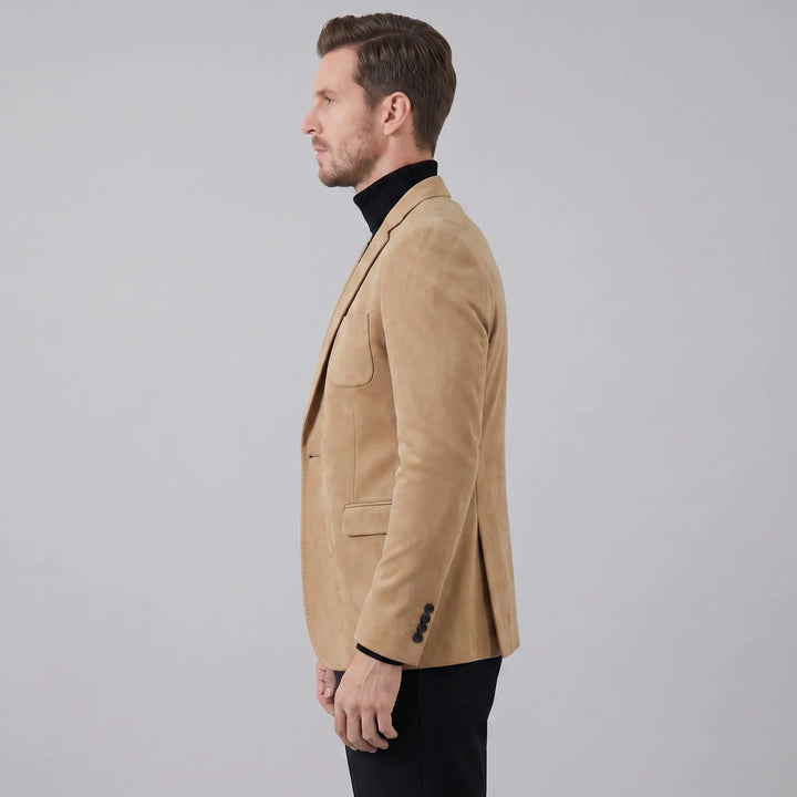 Elegante slimfit heren blazer met V-hals en verfijnde afwerking.