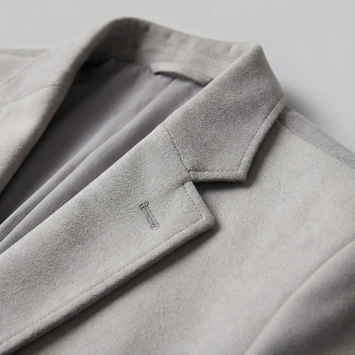 Veelzijdige heren slim fit blazer met V-hals, geschikt voor formele en informele settings.