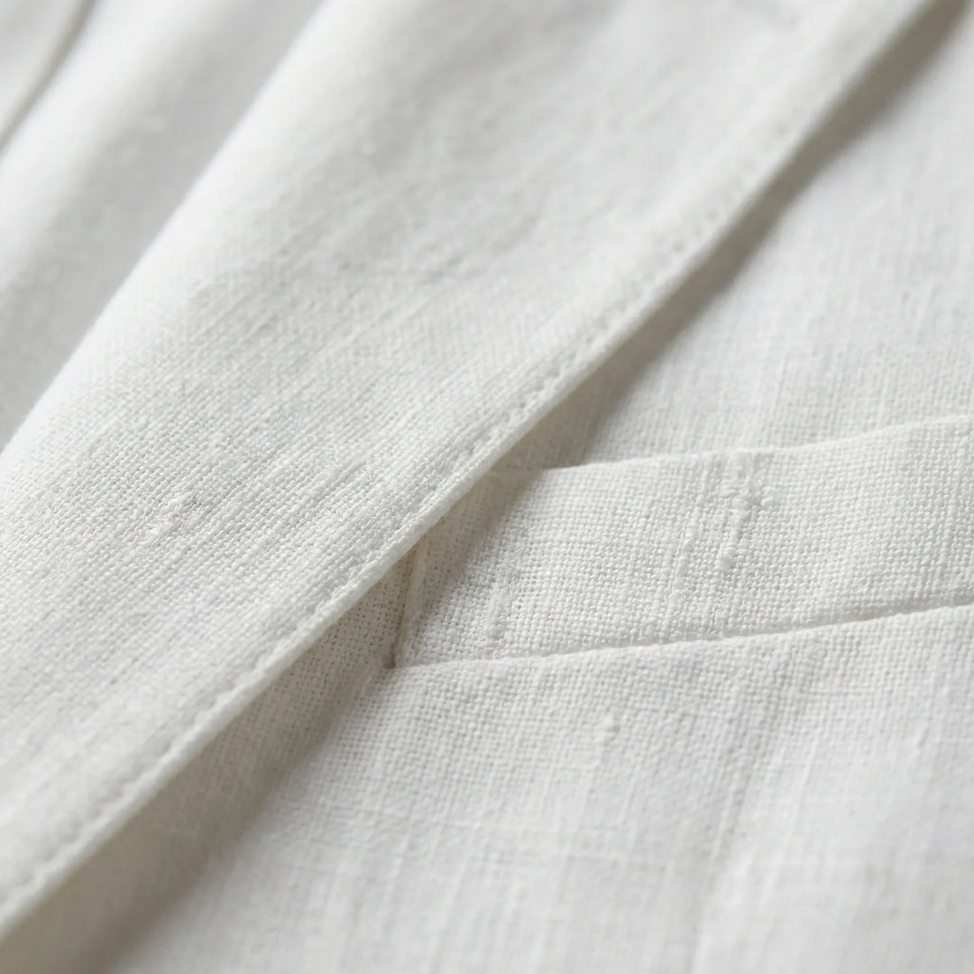 Single-breasted slim fit damesblazer met lange mouwen, een moderne en stijlvolle keuze.