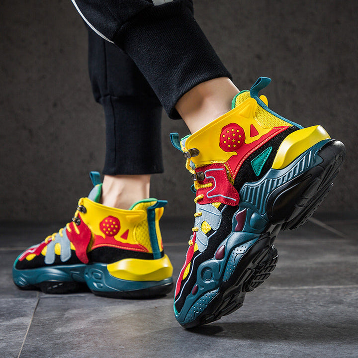 Trendy kleurrijke veterschoenen: hoge herensneakers voor casual en sportieve outfits.