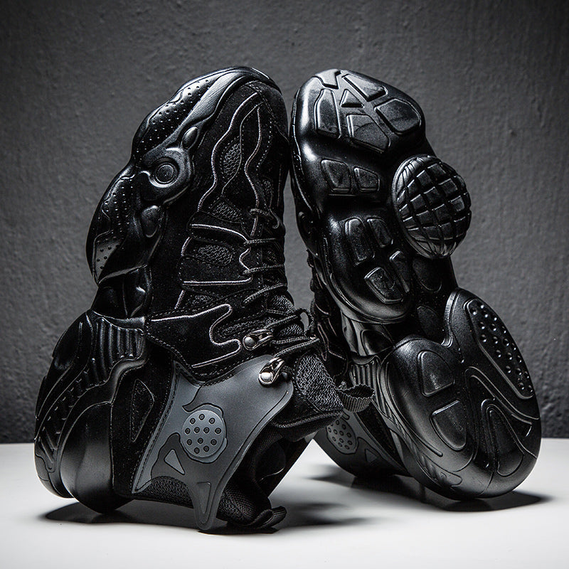 Basketbalstijl hoge herensneakers, kleurrijk met veters, perfect voor trendy looks.