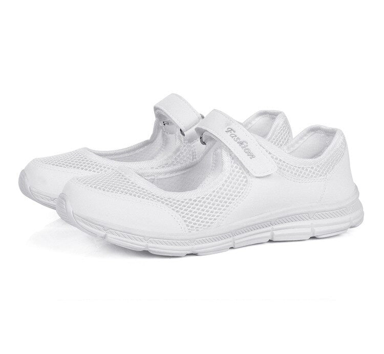 Dames zomerschoenen: AirFlow mesh instappers, lichtgewicht en ademend voor optimaal comfort.