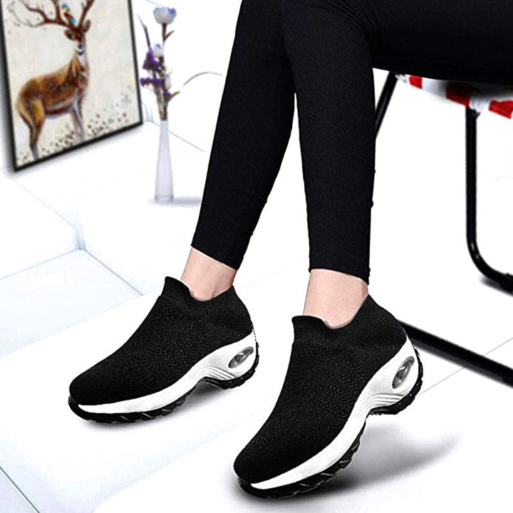 Comfortabele dames wandel sneakers AIR, lichtgewicht, ondersteunend en ademend.