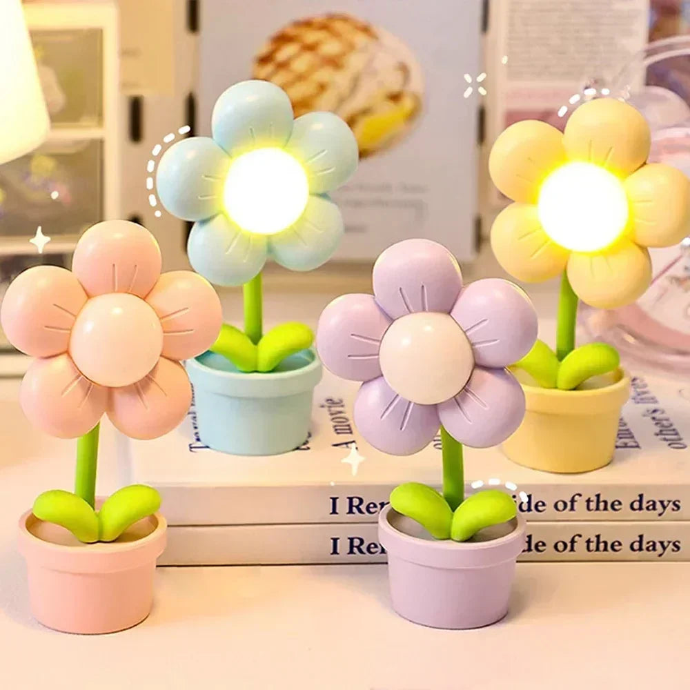 Mini LED bloem tafellamp, perfect als zachte sfeerverlichting of decoratieve nachtlamp voor slaapkamers.