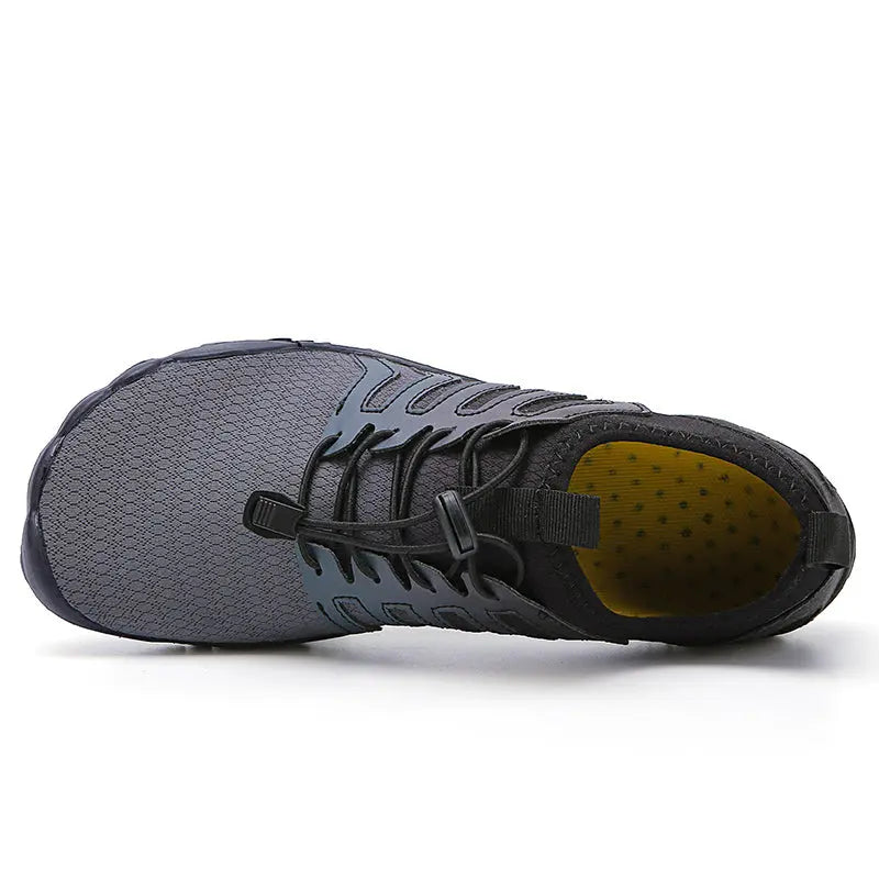 Natuurlijk lopen met Jett minimalistische schoenen. Unisex, ademend en lichtgewicht, veelzijdig.