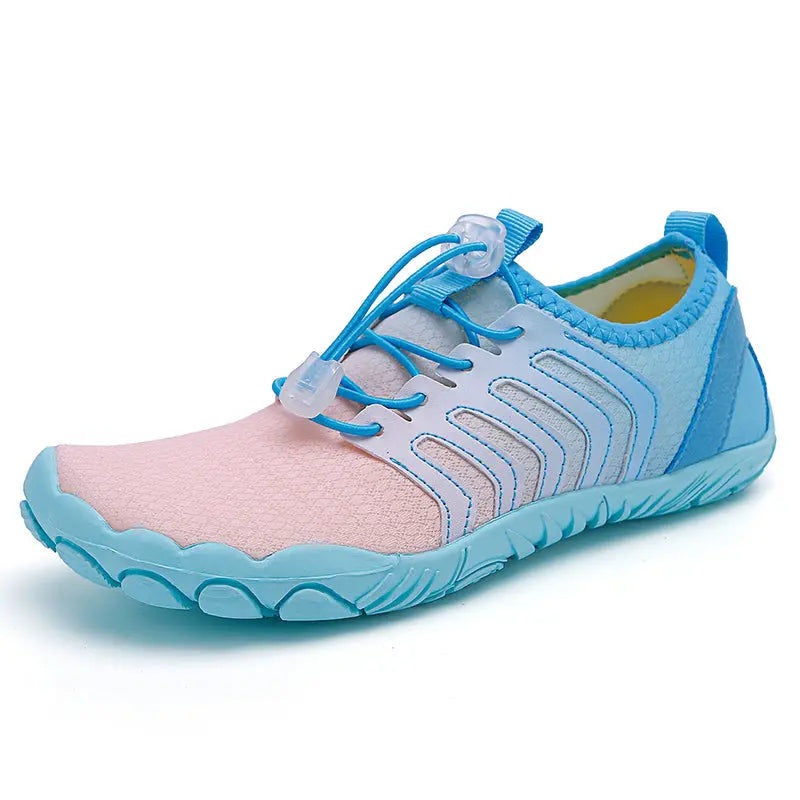 Flexibele Jett waterschoenen, unisex. Barefoot, ademend en antislip voor comfort in en rond water.