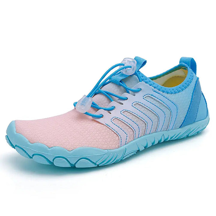 Flexibele Jett waterschoenen, unisex. Barefoot, ademend en antislip voor comfort in en rond water.