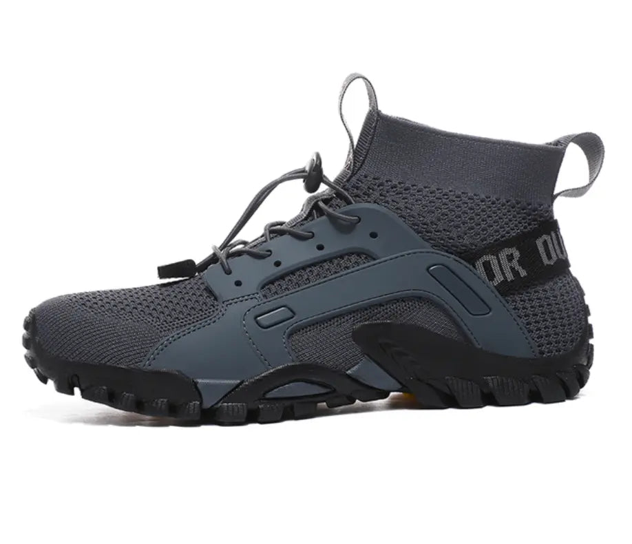 Lichtgewicht heren sportschoenen 'Robin' in minimalistisch design, perfect voor barefoot wandelen.