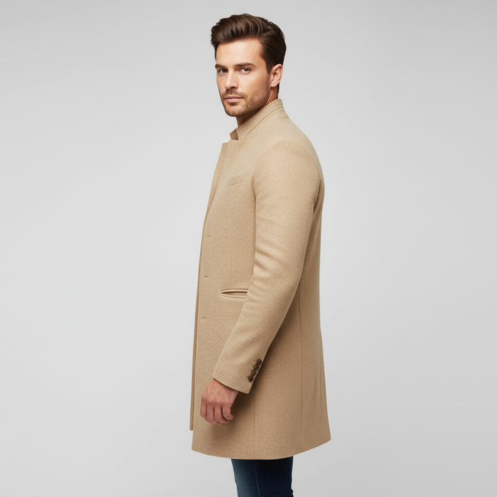 Lange herenjas Michael, een veelzijdig bovenkledingstuk dat moderne flair combineert met een tijdloos design.
