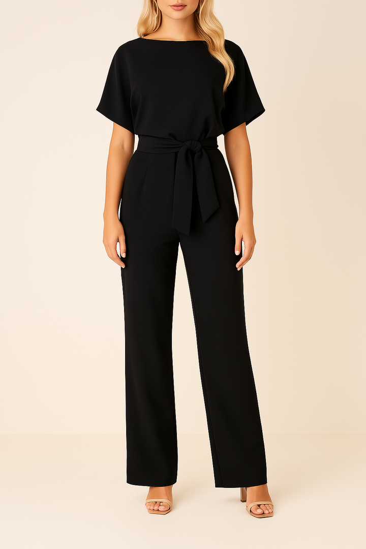 Zomerse dames jumpsuit Emma, minimalistisch, met comfortabele stof en wijde pijpen.