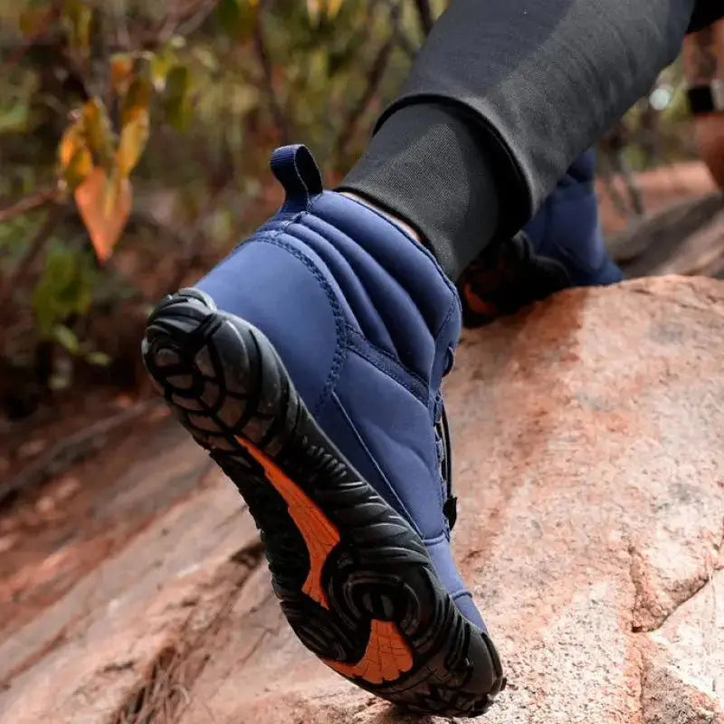Blauwe unisex minimalistische barefoot enkellaarzen Ashley, lichtgewicht en ademend voor sport en wandelen.
