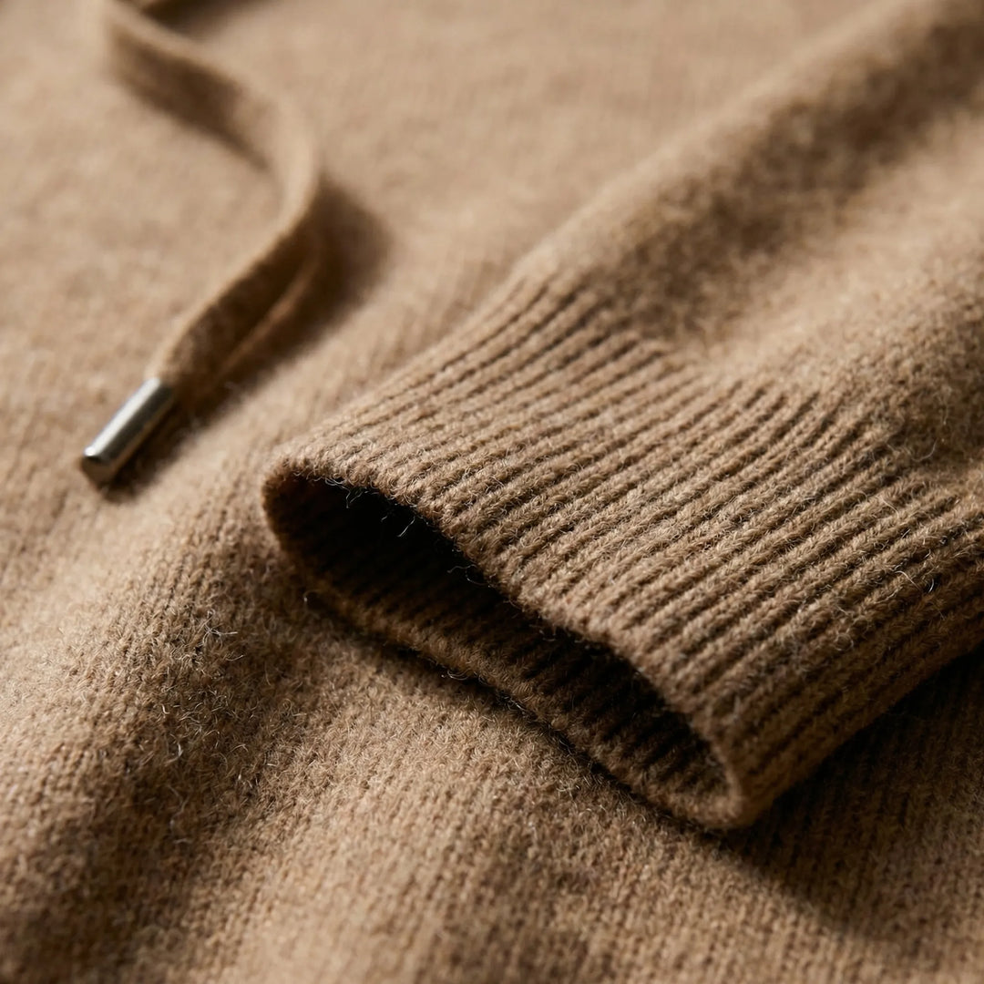 Stijlvolle heren luxe pullover Leo. Minimalistisch design, ideaal voor geklede casual herfst- en wintermode.
