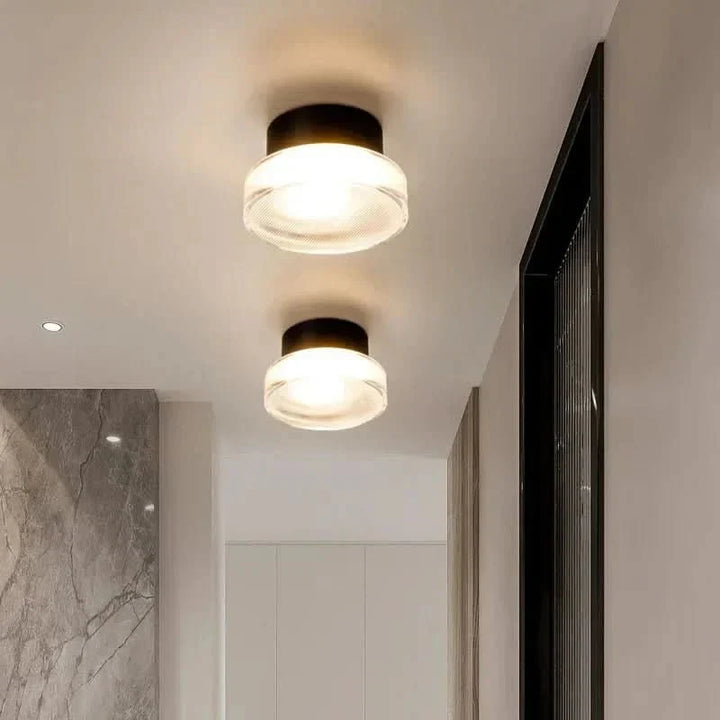 Moderne design wandlamp, dimbaar, minimalistisch, perfect voor stijlvolle interieurs.