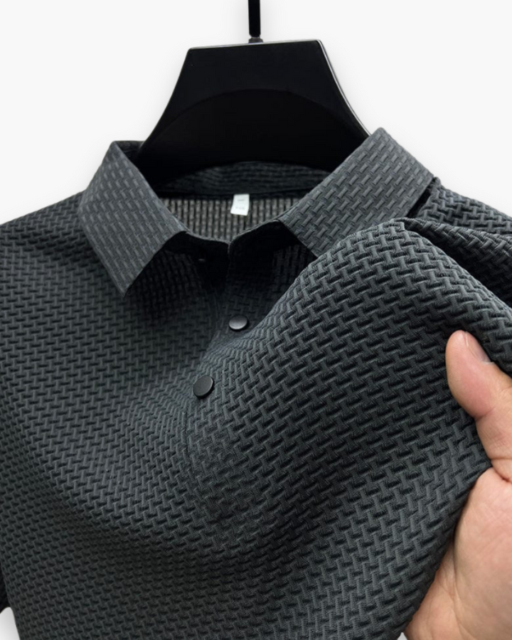 Heren zomerpolo met structuur, comfortabel en stijlvol, ideaal voor casual gelegenheden.