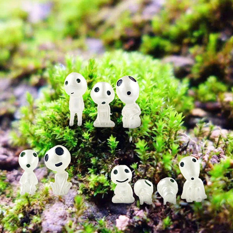 Miniatuur lichtgevende spookjes, set van 20 als unieke decoratie voor je plantenbak.