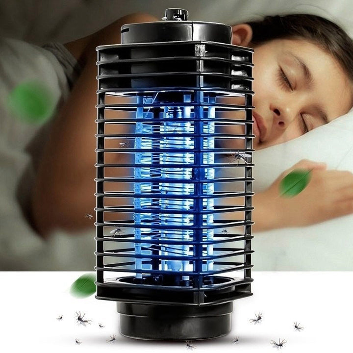 Draagbare stille muggenlamp. Effectieve ongediertebestrijding voor zowel binnen als buiten; perfect voor de zomer.