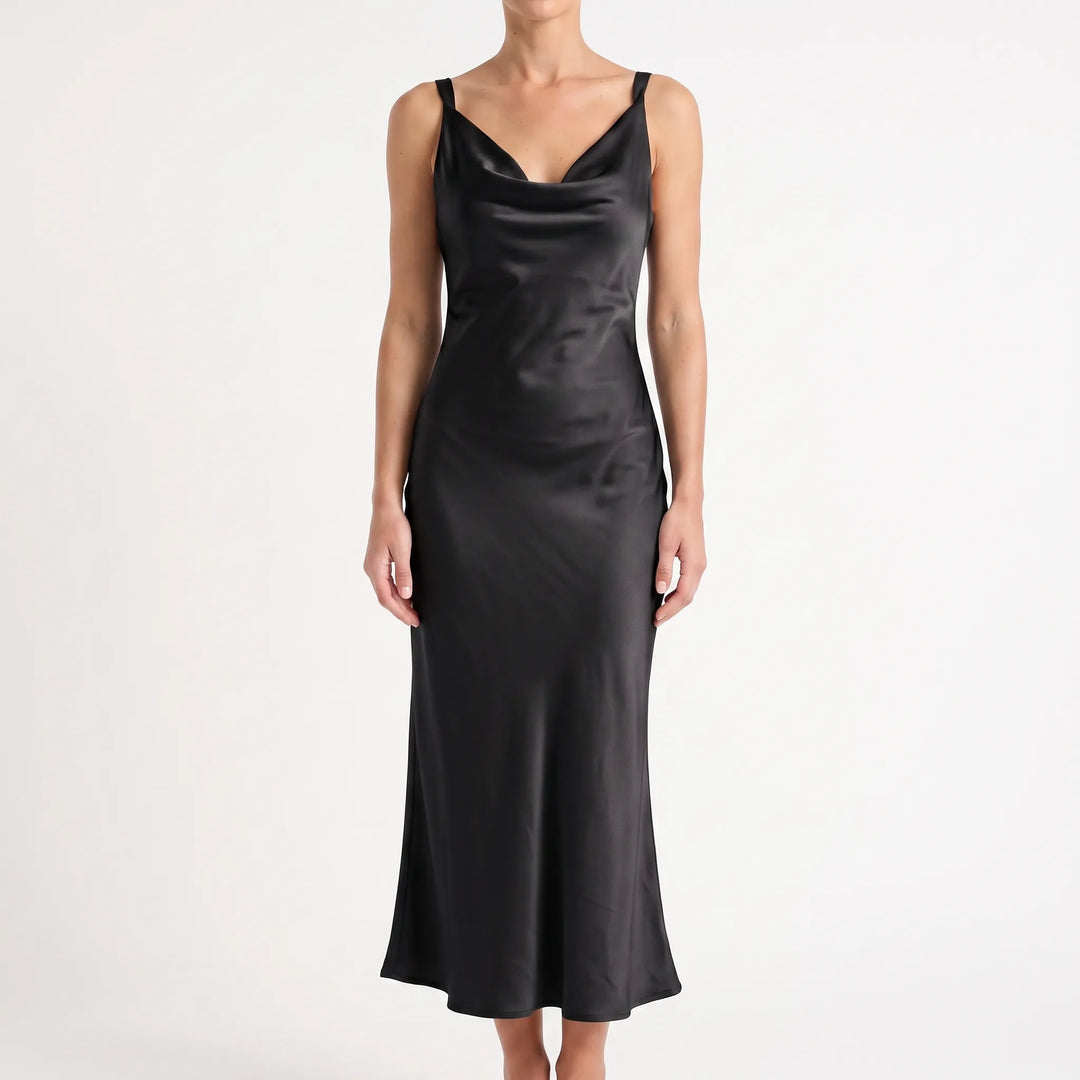 Comfortabele en chique glanzende midi-jurk met open rug voor dames, ideaal voor feestelijke zomeravonden.
