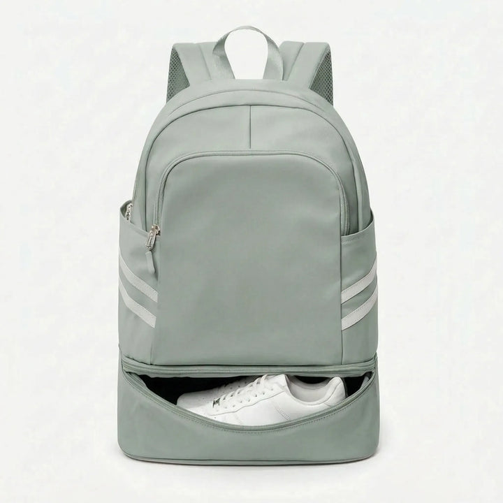 Perfect georganiseerde damesrugzak voor een actieve levensstijl: laptop, sportkleding & essentials overzichtelijk opbergen.