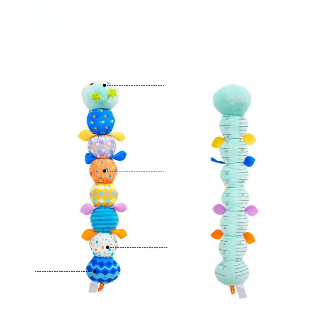 Zachte pluche rups, ideaal sensorisch speelgoed voor pasgeboren baby's.