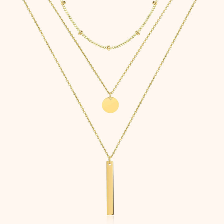Prachtige verstelbare gelaagde halsketting 'Elise' voor dames. Driedubbele ketting in zilver of goud, zeer elegant.